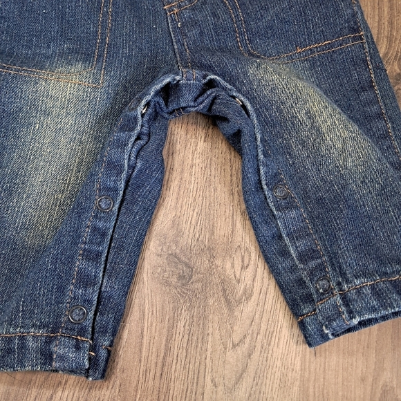 Baby Timberland Denim Bib Overalls Size 6/9 Months - Picture 5 of 7